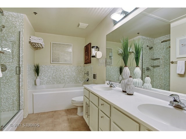 1530 South State Street, Unit 417 Chicago, IL 60605 - Photo 12 of 16