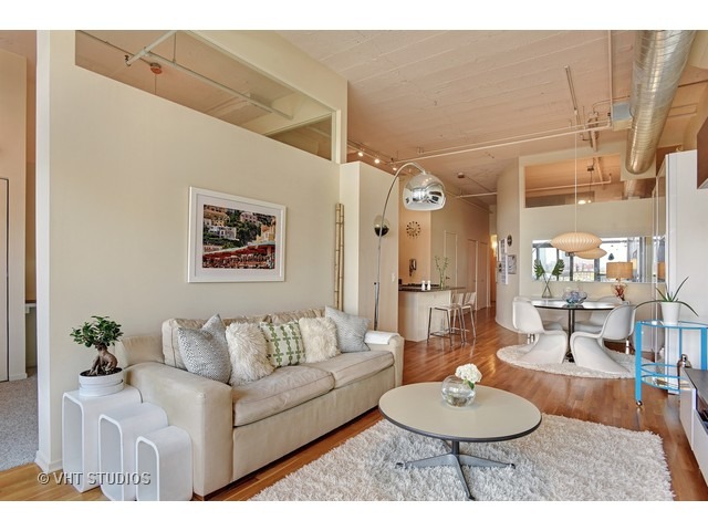 1530 South State Street, Unit 417 Chicago, IL 60605 - Photo 5 of 16