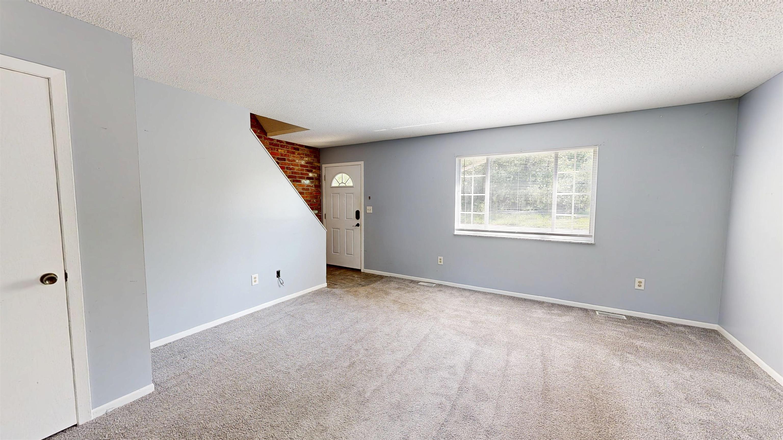 116-118 Darnell Road Huntington, WV 25705 - Photo 9 of 32 Gallery Image 9