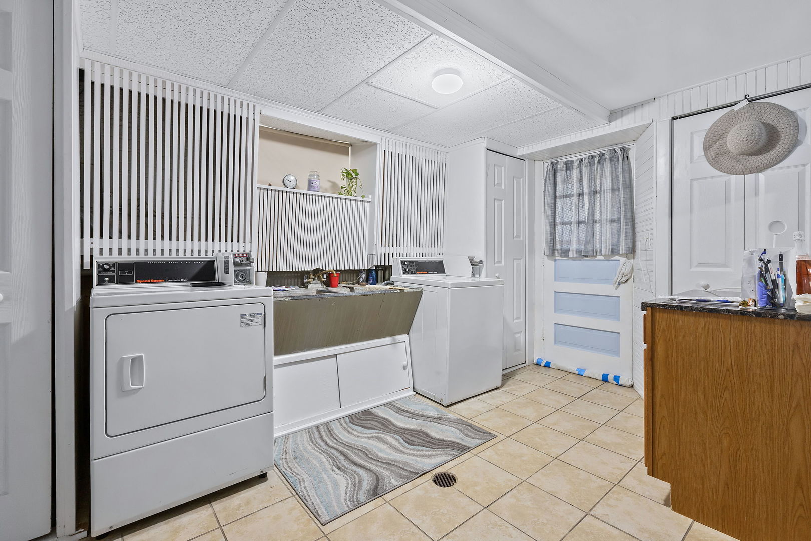 7732 West Addison Street Chicago, IL 60634 - Photo 10 of 25 Gallery Image 10