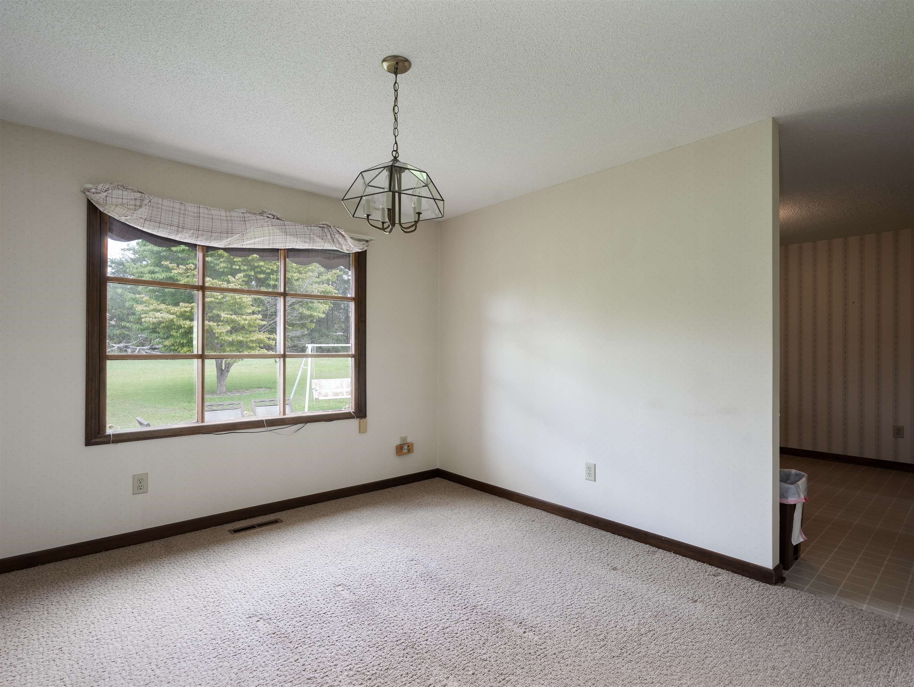 90 Rock Creek Road Laurens, SC 29360 - Photo 16 of 39 Gallery Image 16