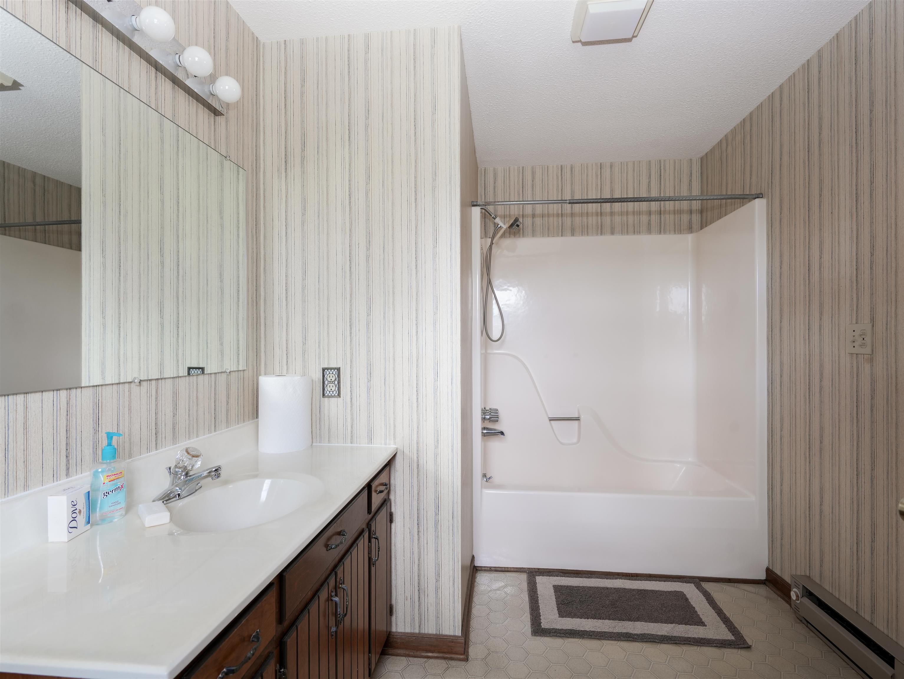 90 Rock Creek Road Laurens, SC 29360 - Photo 20 of 39 Gallery Image 20