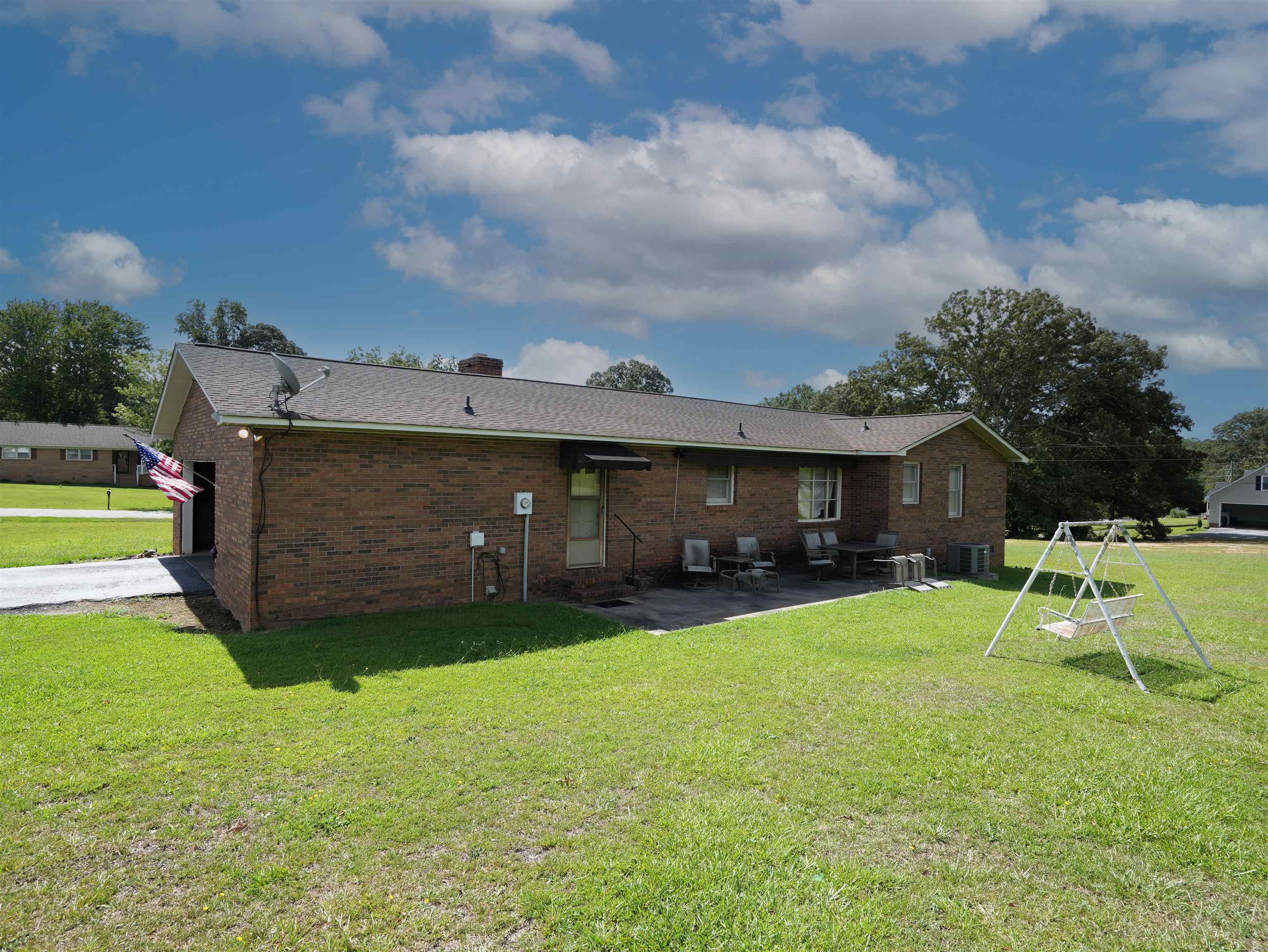 90 Rock Creek Road Laurens, SC 29360 - Photo 5 of 39 Gallery Image 5