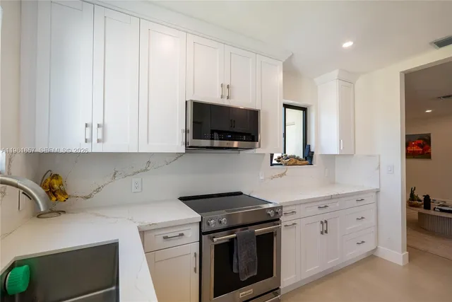 $6,950 | 7548 Adventure Avenue, North Bay Village, FL 33141