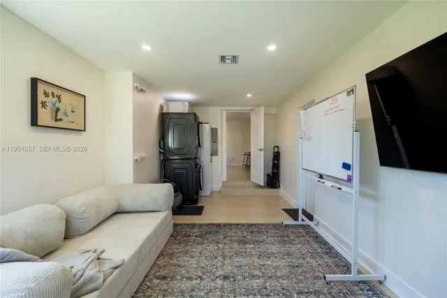 $6,950 | 7548 Adventure Avenue, North Bay Village, FL 33141