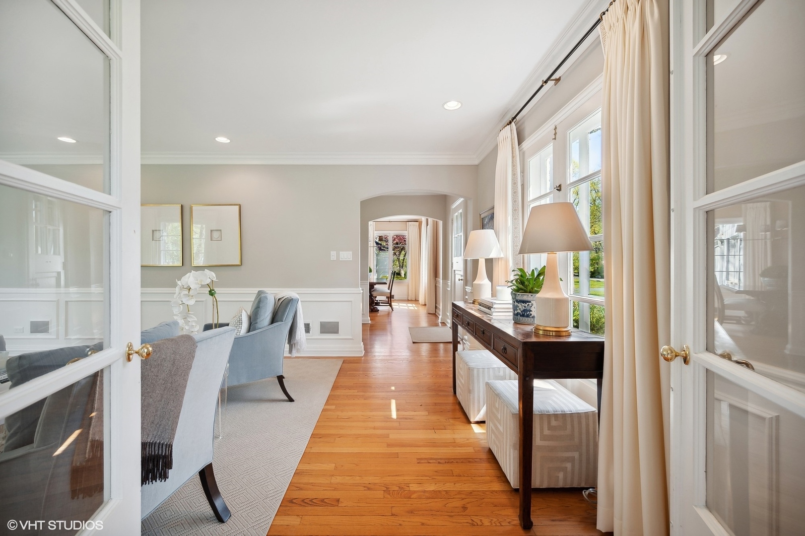 1744 Ridgewood Lane East Glenview, IL 60025 - Photo 9 of 48 a view of a living room and dining room