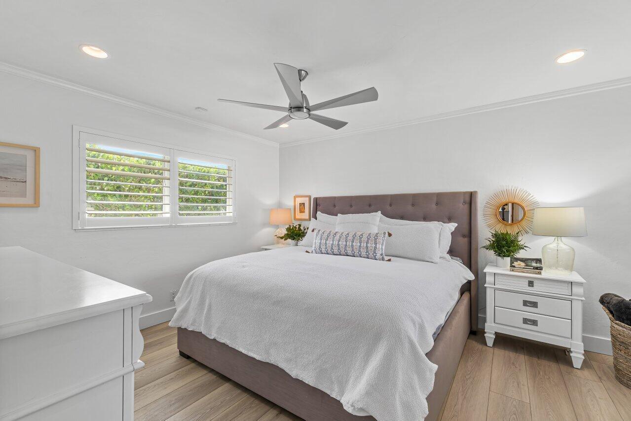 1032 Southwest 9th Avenue Boca Raton, FL 33486 - Photo 14 of 21 019-1032Southwest9thAvenue-BocaRaton-FL-