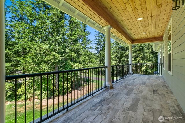 $1,500,000 | 30050 329th Place Southeast, Ravensdale, WA 98051