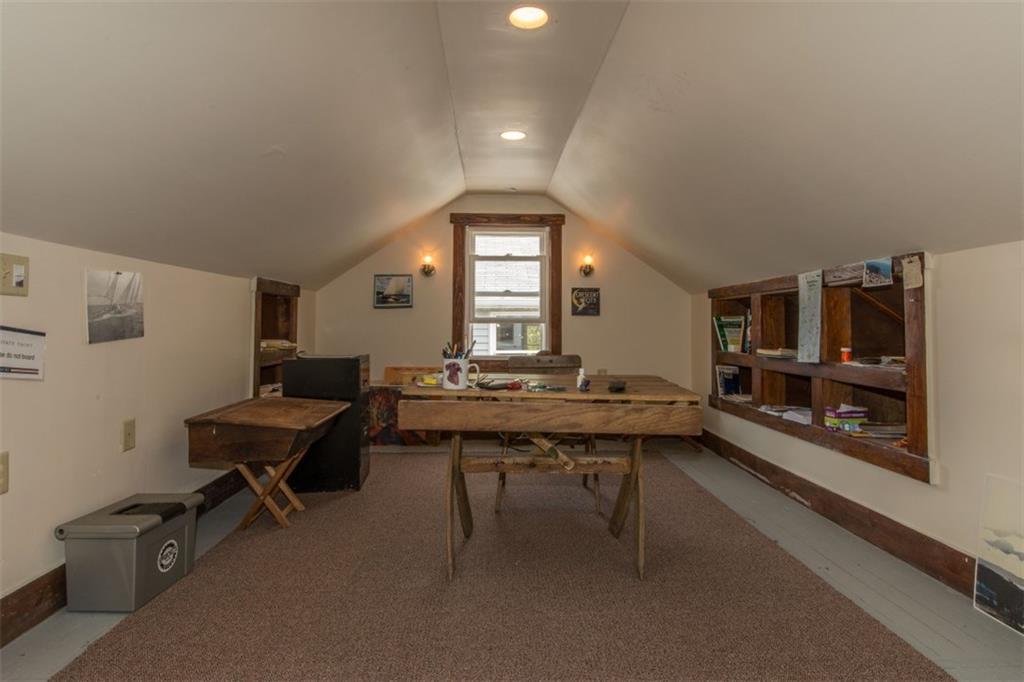 684 Wiscasset Road Boothbay, ME 04537 - Photo 25 of 26 Office