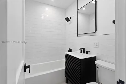 $859,000 | 3260 Northwest 9th Street, Miami, FL 33125