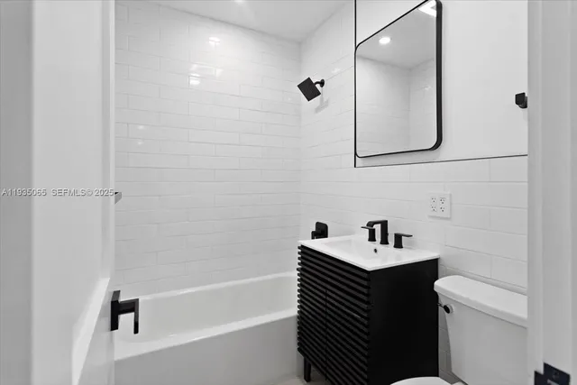 $859,000 | 3260 Northwest 9th Street, Miami, FL 33125