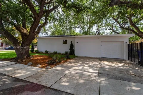 $859,000 | 3260 Northwest 9th Street, Miami, FL 33125