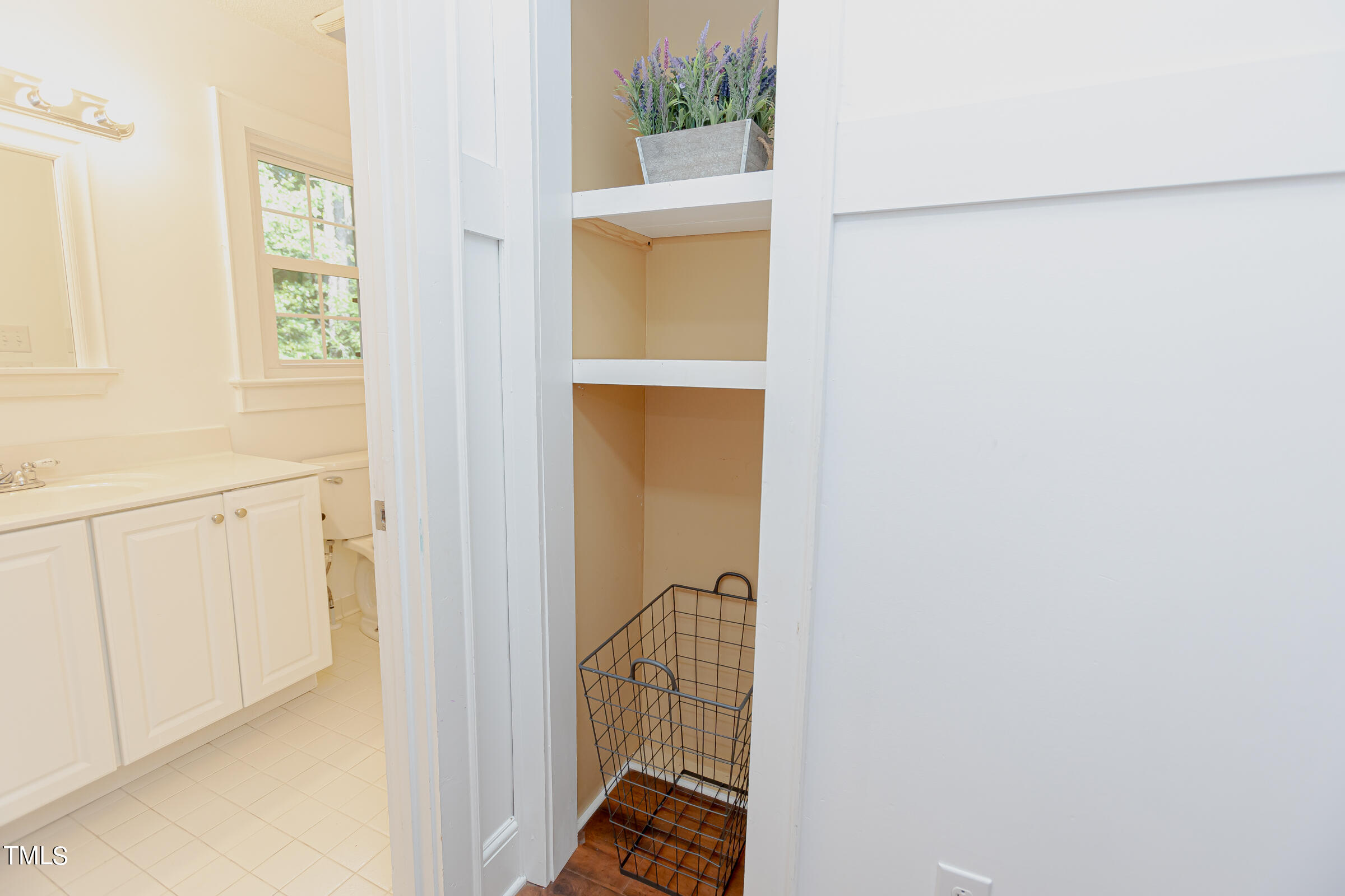 4721 Mial Plantation Road Raleigh, NC 27610 - Photo 56 of 61 Hall Bathroom - 4721MialPlantationRd-58