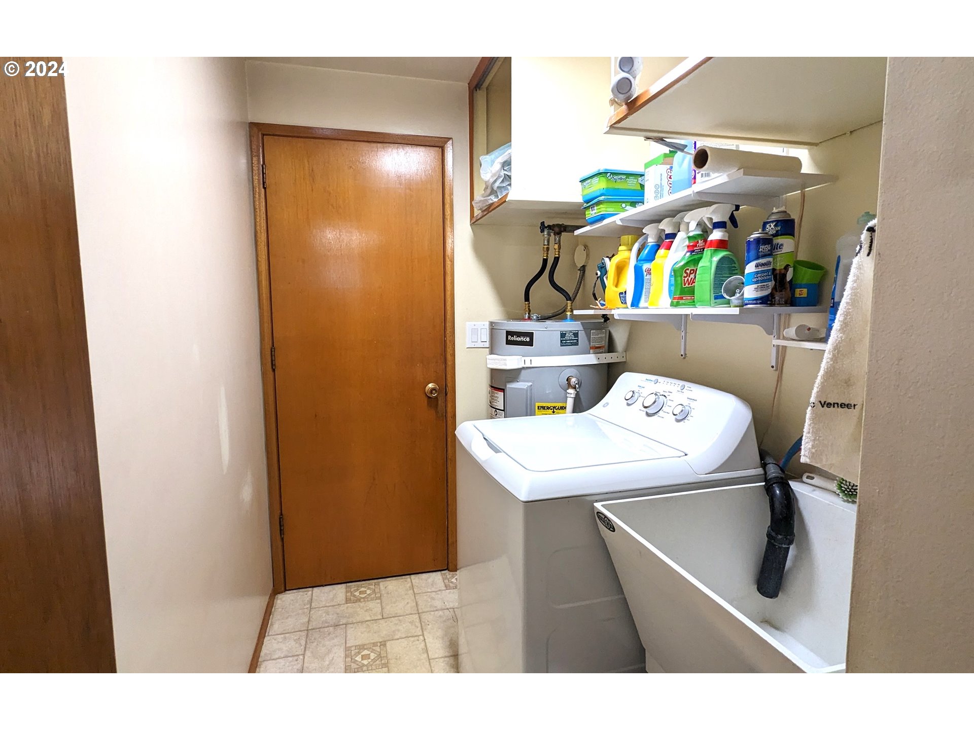 1385 Rainier Road Woodburn, OR 97071 - Photo 17 of 21 Gallery Image 17
