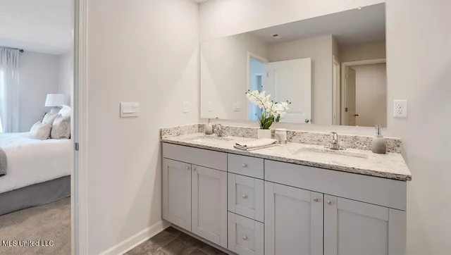 $295,990 | 18 Thorn Tree Street, Byhalia, MS 38611