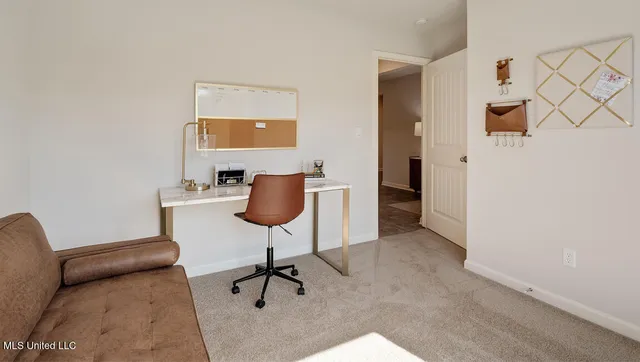 $295,990 | 18 Thorn Tree Street, Byhalia, MS 38611