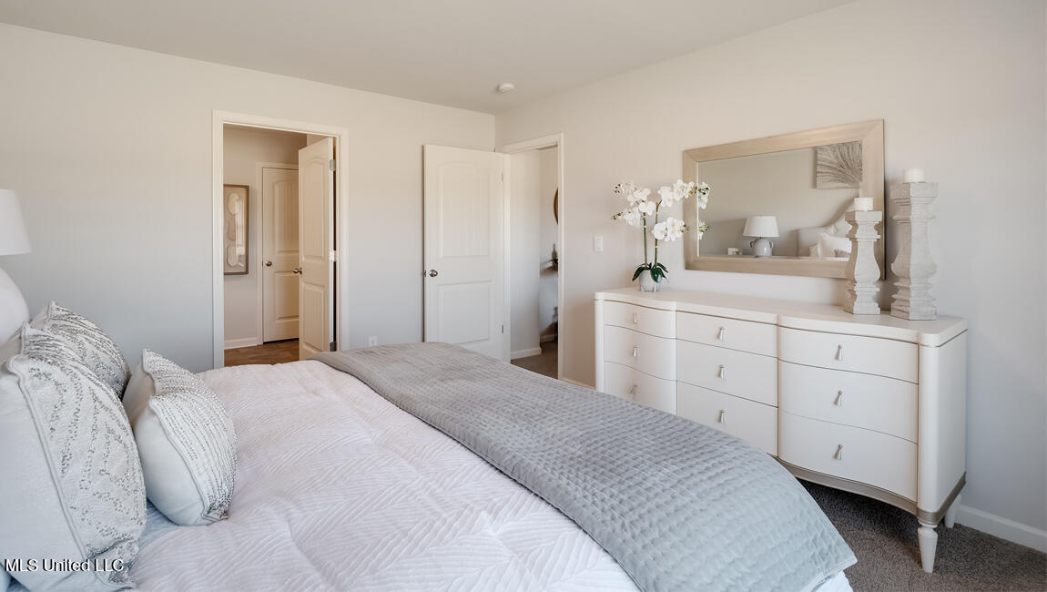 18 Thorn Tree Street Byhalia, MS 38611 - Photo 7 of 20 21_TN_Memphis_Willow-Point_Primary-Bedro