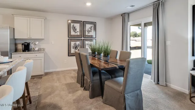 $295,990 | 18 Thorn Tree Street, Byhalia, MS 38611