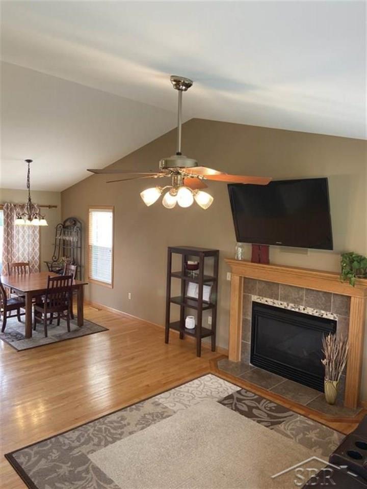 3718 North Gleaner Road Freeland, MI 48623 - Photo 5 of 69 50011078-4.JPG