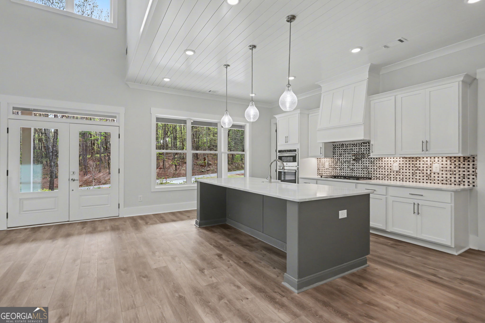 124 Fox Valley Road Clarkesville, GA 30523 - Photo 11 of 79