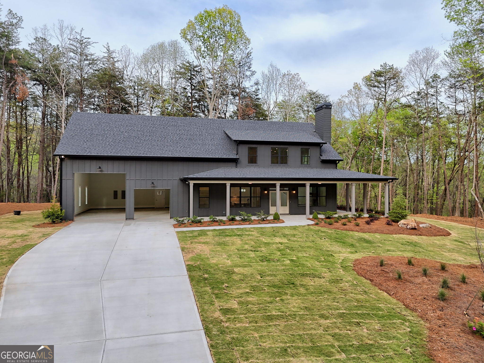 124 Fox Valley Road Clarkesville, GA 30523 - Photo 2 of 79