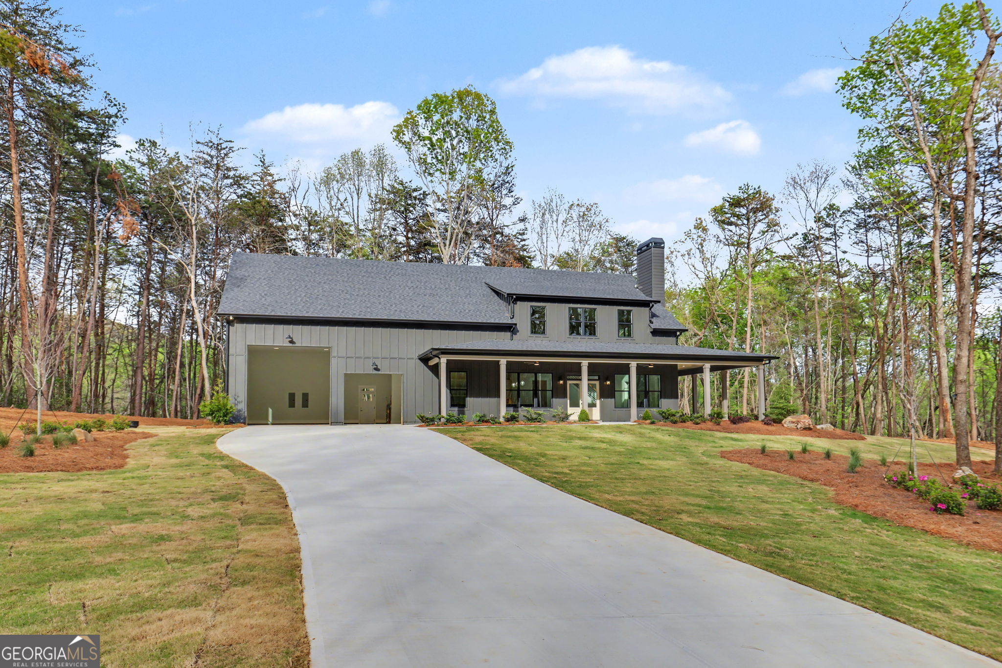 124 Fox Valley Road Clarkesville, GA 30523 - Photo 3 of 79