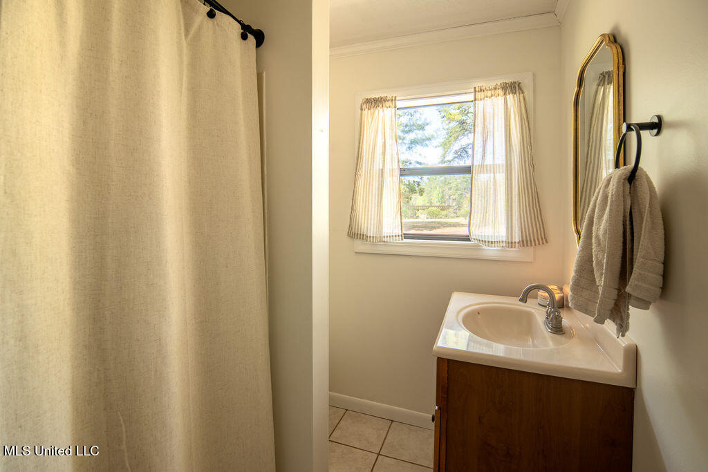 74 Timberlane Road Monticello, MS 39654 - Photo 2 of 25 P1509169-HDR