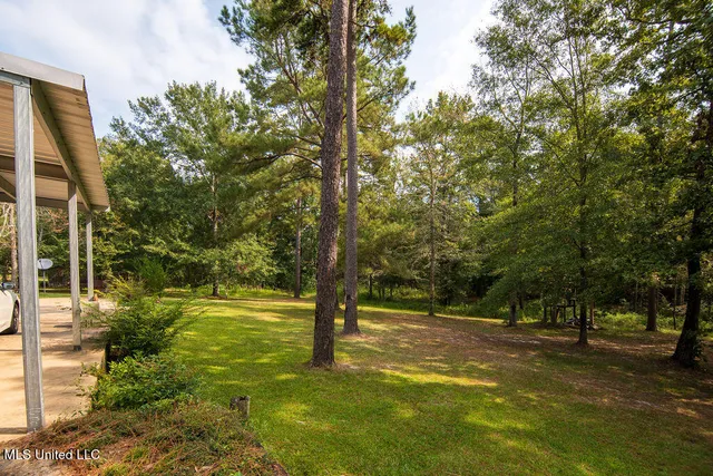 $225,000 | 74 Timberlane Road, Monticello, MS 39654