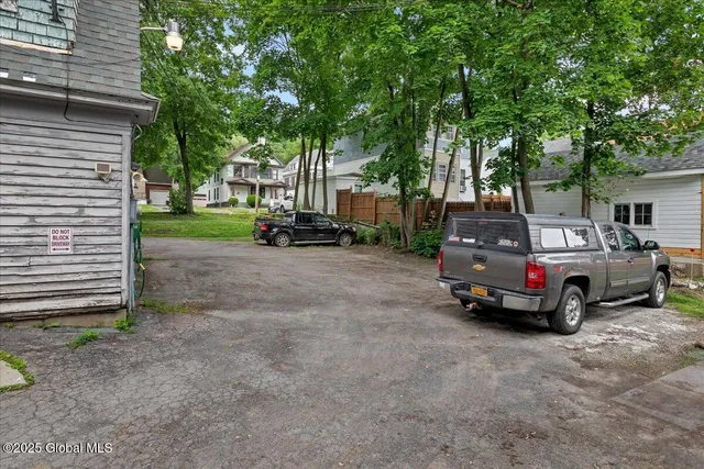 $299,000 | 253 Guy Park Avenue, Amsterdam, NY 12010