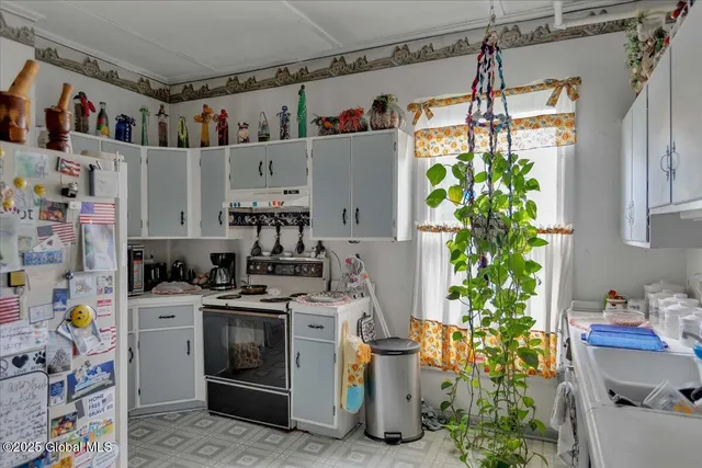 $299,000 | 253 Guy Park Avenue, Amsterdam, NY 12010