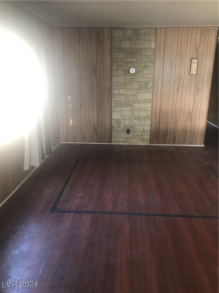 853 Holt Caliente, NV 89008 - Photo 6 of 39