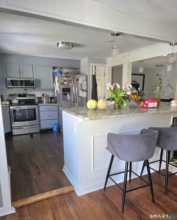 $2,800 | 49 Hillwood Lane, Meriden, CT 06450