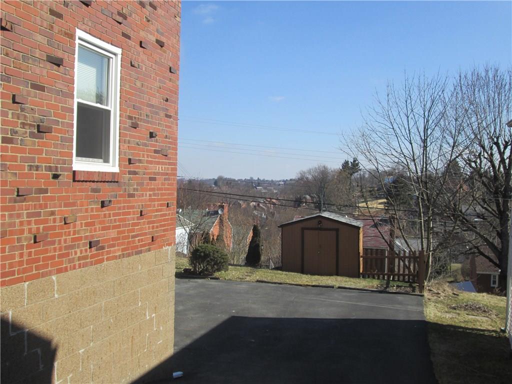 4313 Hamilton Road Pittsburgh, PA 15234 - Photo 5 of 25 Gallery Image 5