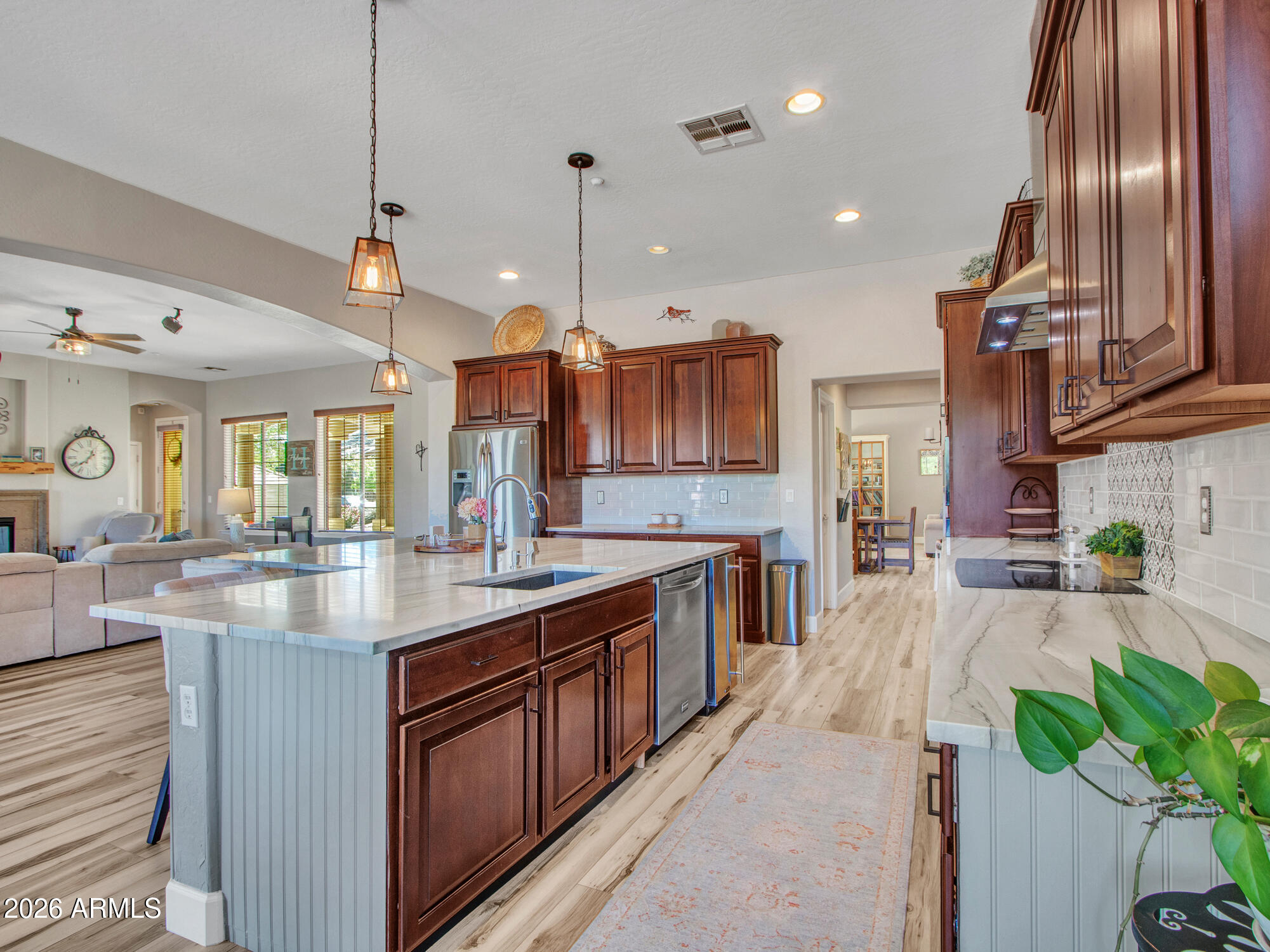 5724 West Rowel Road Phoenix, AZ 85083 - Photo 22 of 101 08-Kitchen-(4)