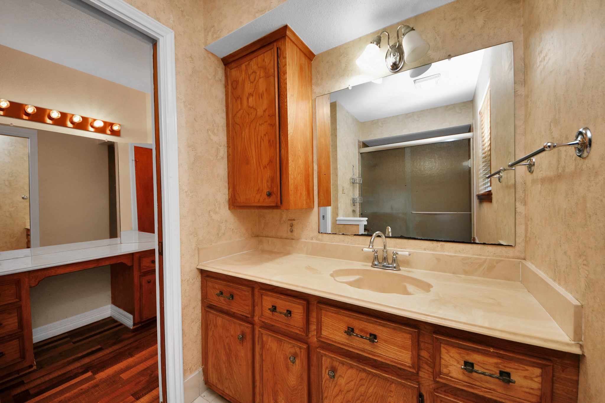 8407 Kirchner Road Manvel, TX 77578 - Photo 21 of 30 Bathroom 2