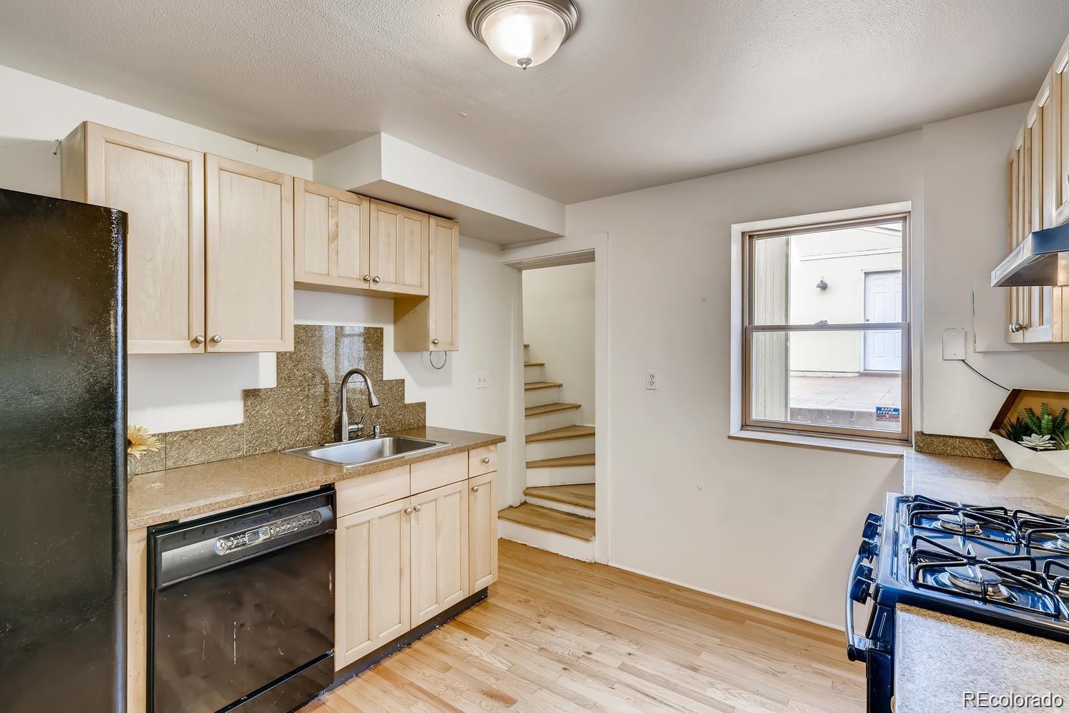 3456 North Downing Street Denver, CO 80205 - Photo 8 of 19