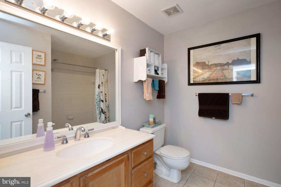 10331 Abbott Road Manassas, VA 20110 - Photo 20 of 31 Hall Bath