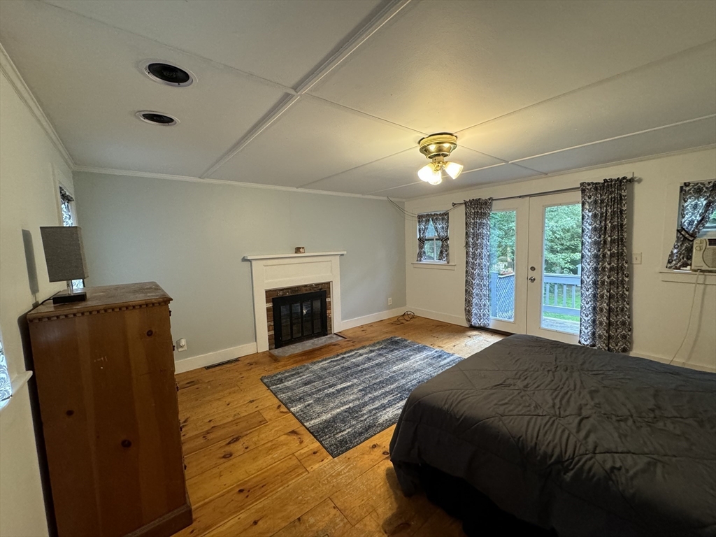 6 Wareham Street Carver, MA 02330 - Photo 3 of 24 Gallery Image 3
