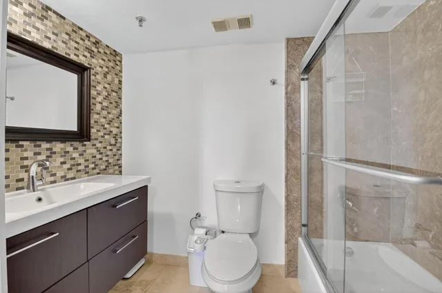 $200,000 | 6815 Willow Wood Drive, Unit 4023, Boca Raton, FL 33434