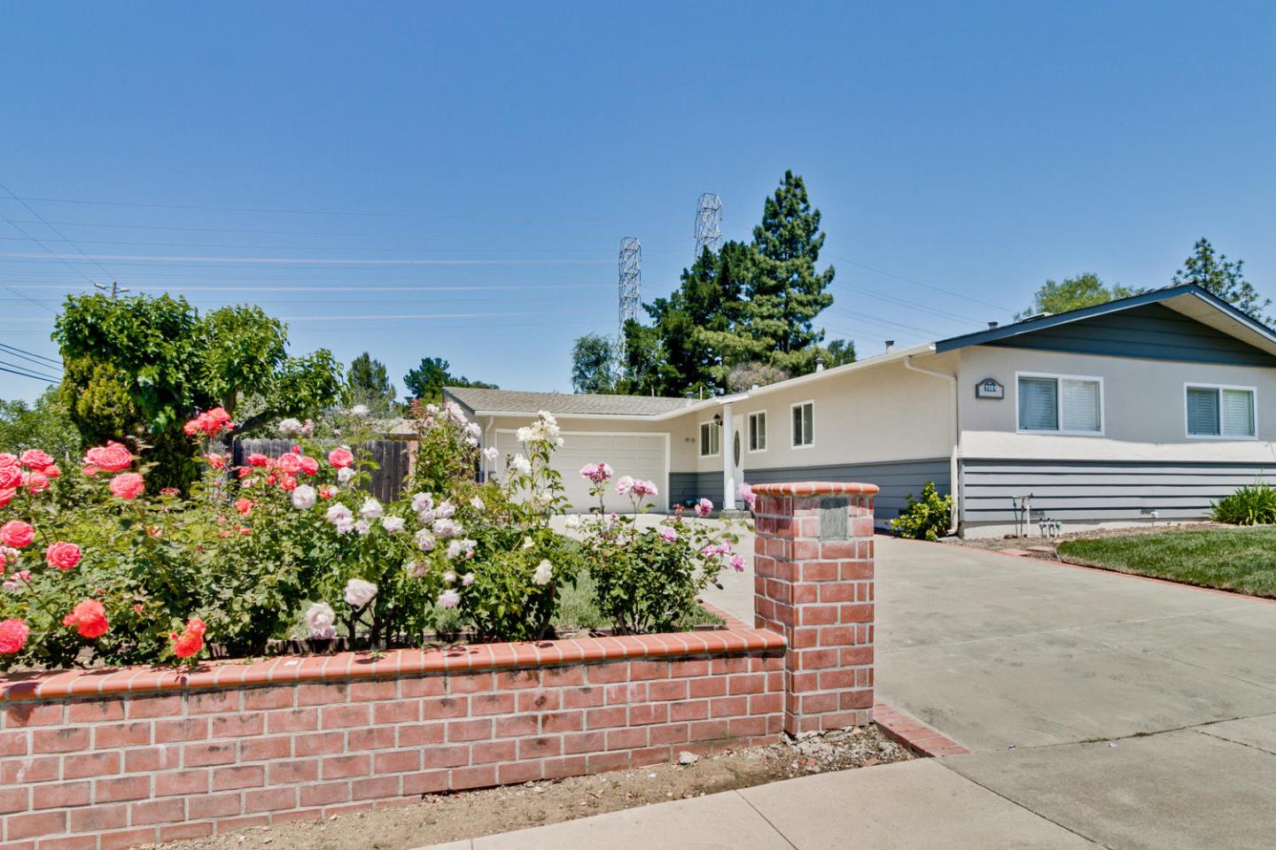1101 Kenwal Road Concord, CA 94521 - Photo 1 of 20 front view of a house