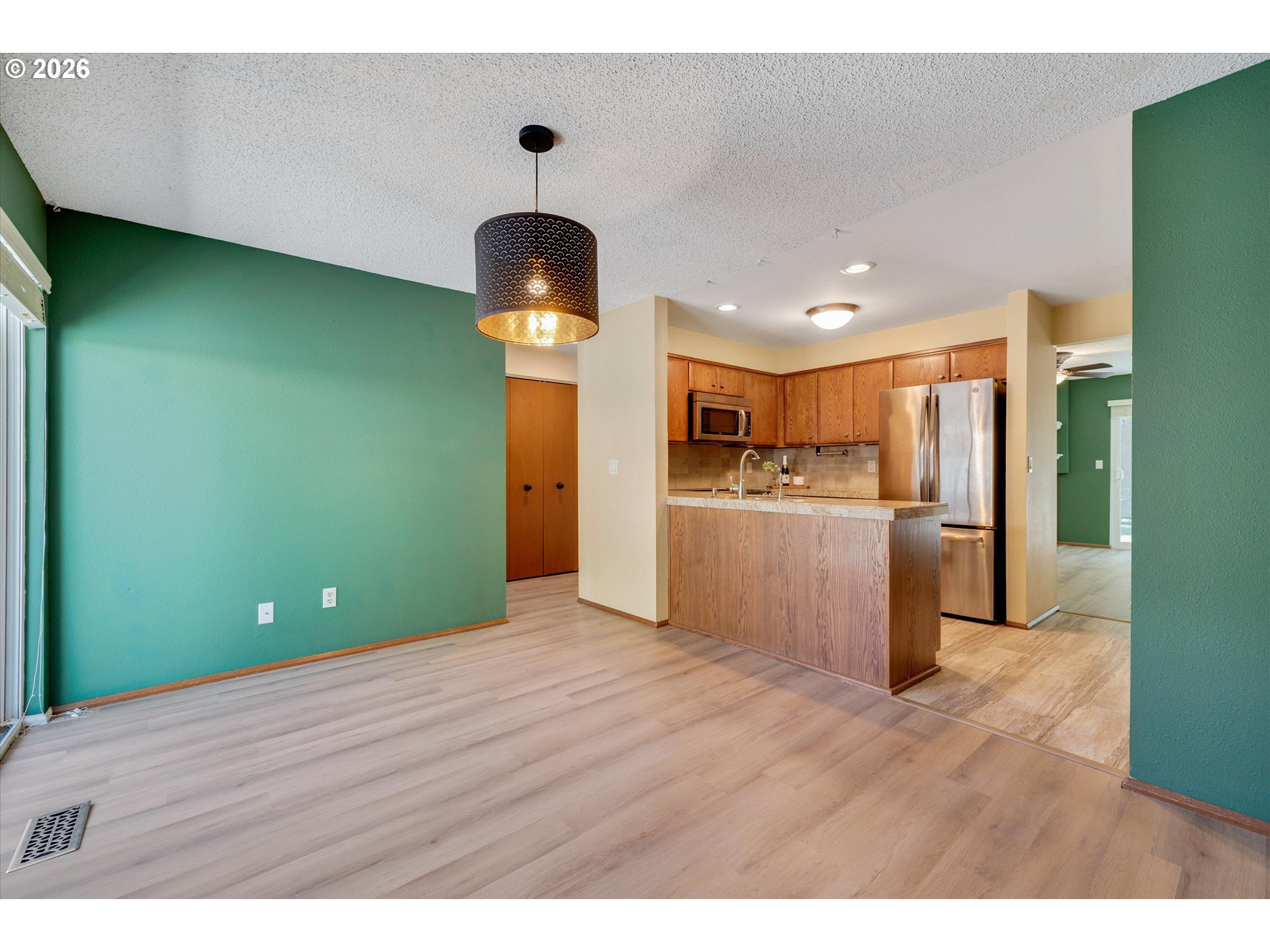 12980 Southwest 5th Street Beaverton, OR 97005 - Photo 13 of 48 Family Room