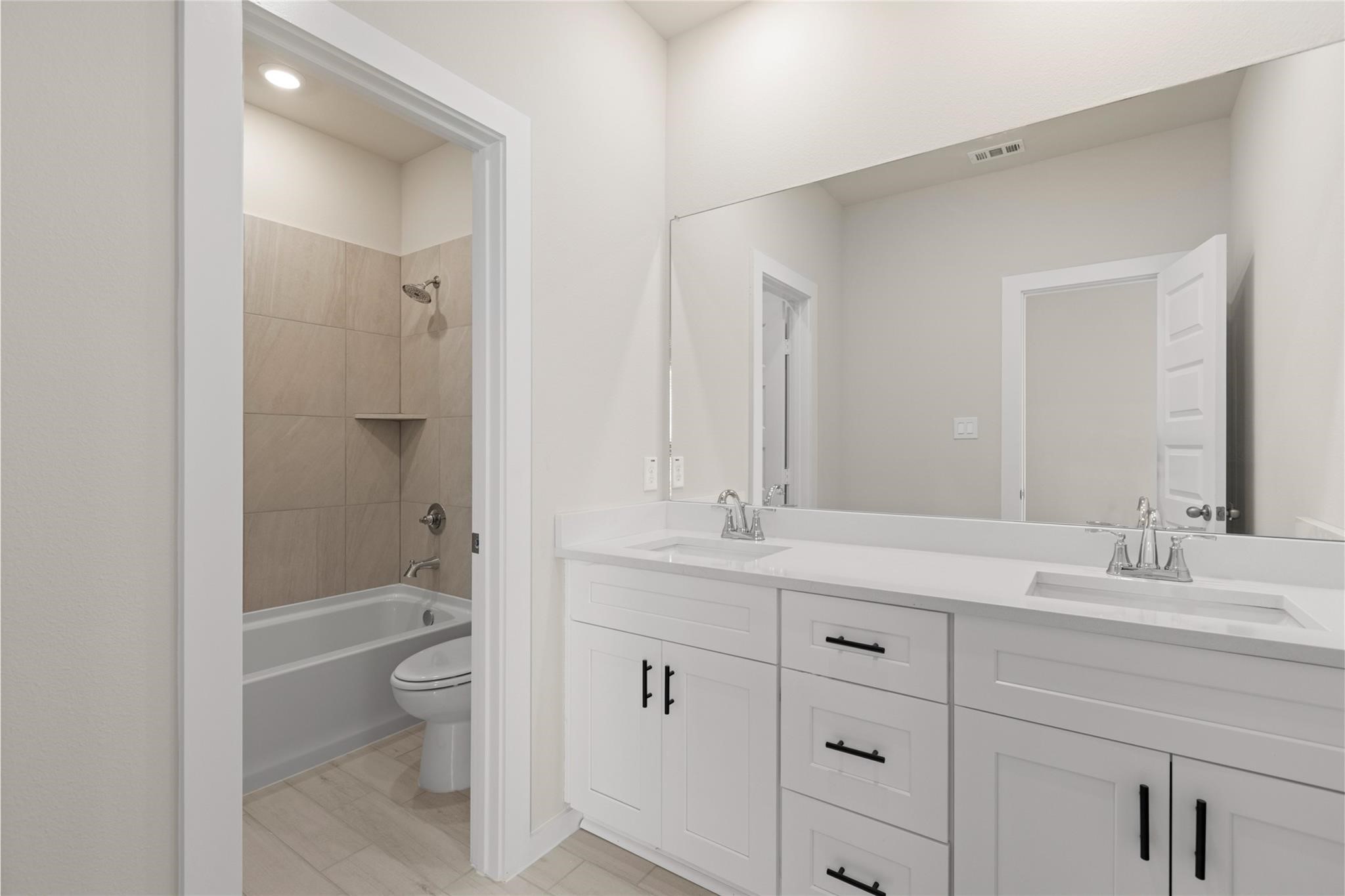 1222 Elsinore Drive Rosharon, TX 77583 - Photo 18 of 25