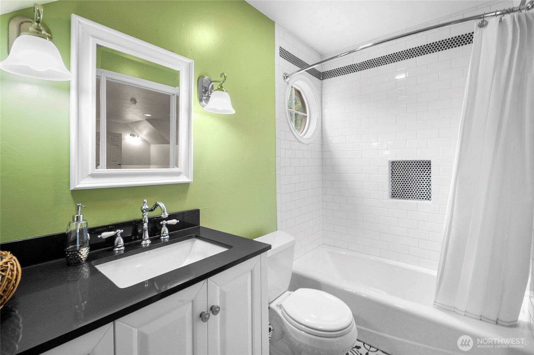 19503 Welch Road Snohomish, WA 98296 - Photo 29 of 39 Gallery Image 29