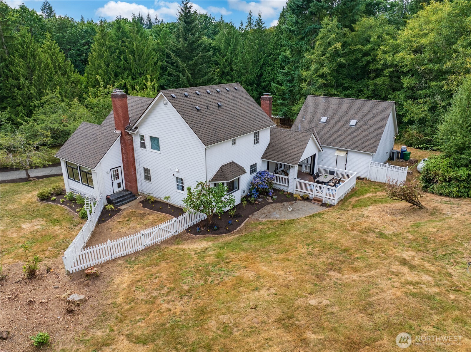 19503 Welch Road Snohomish, WA 98296 - Photo 32 of 39 Gallery Image 32