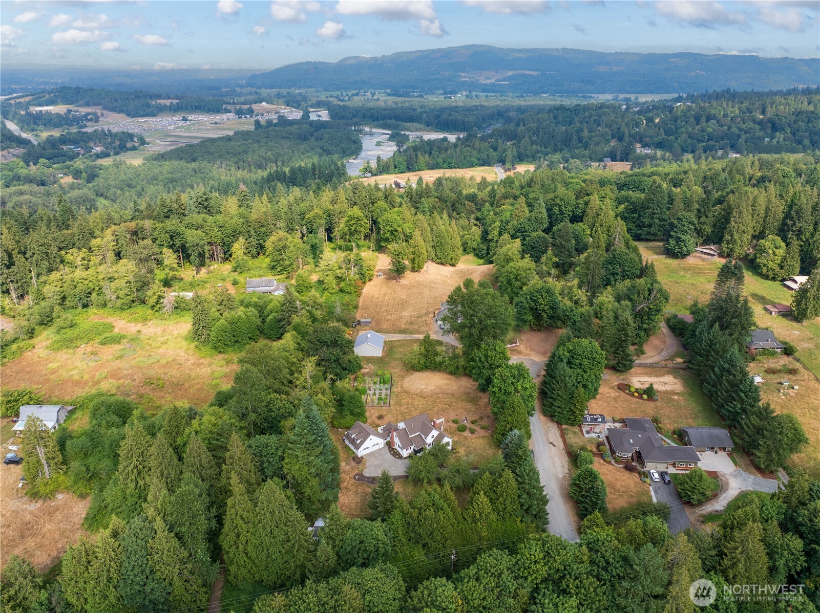 19503 Welch Road Snohomish, WA 98296 - Photo 35 of 39 Gallery Image 35