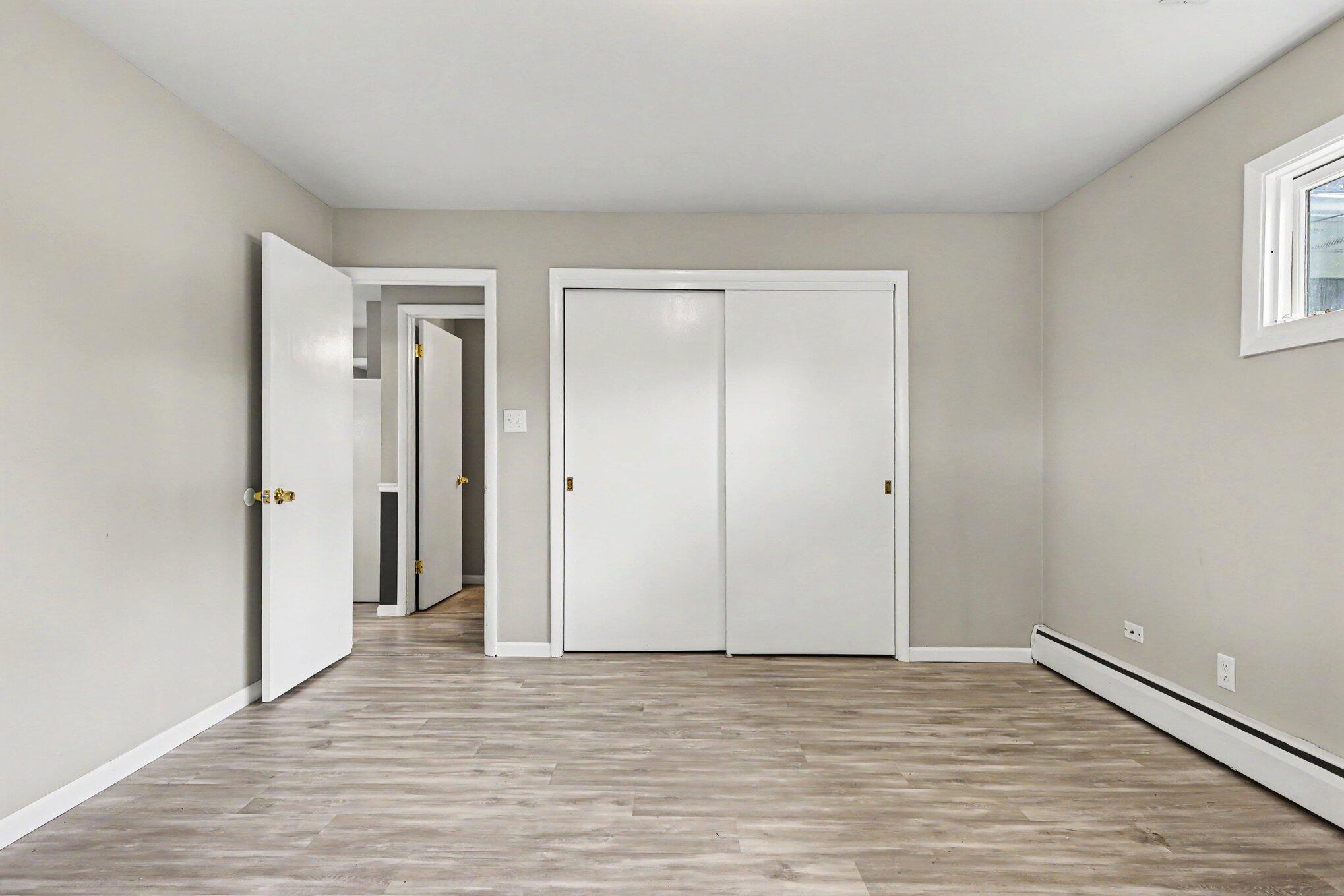 913 South Main Street Crown Point, IN 46307 - Photo 11 of 32 2038x1359