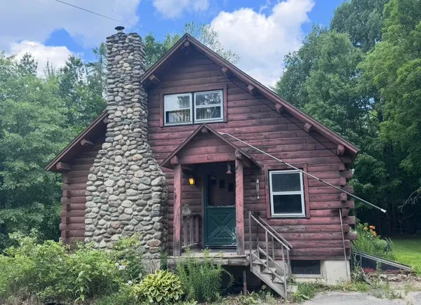 $279,000 | 723 Middle Road, Bradford, ME 04410