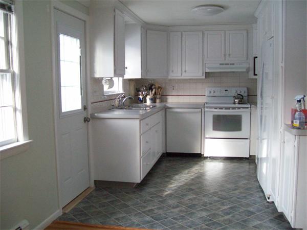 118 Cochituate Road Framingham, MA 01701 - Photo 2 of 21 Gallery Image 2