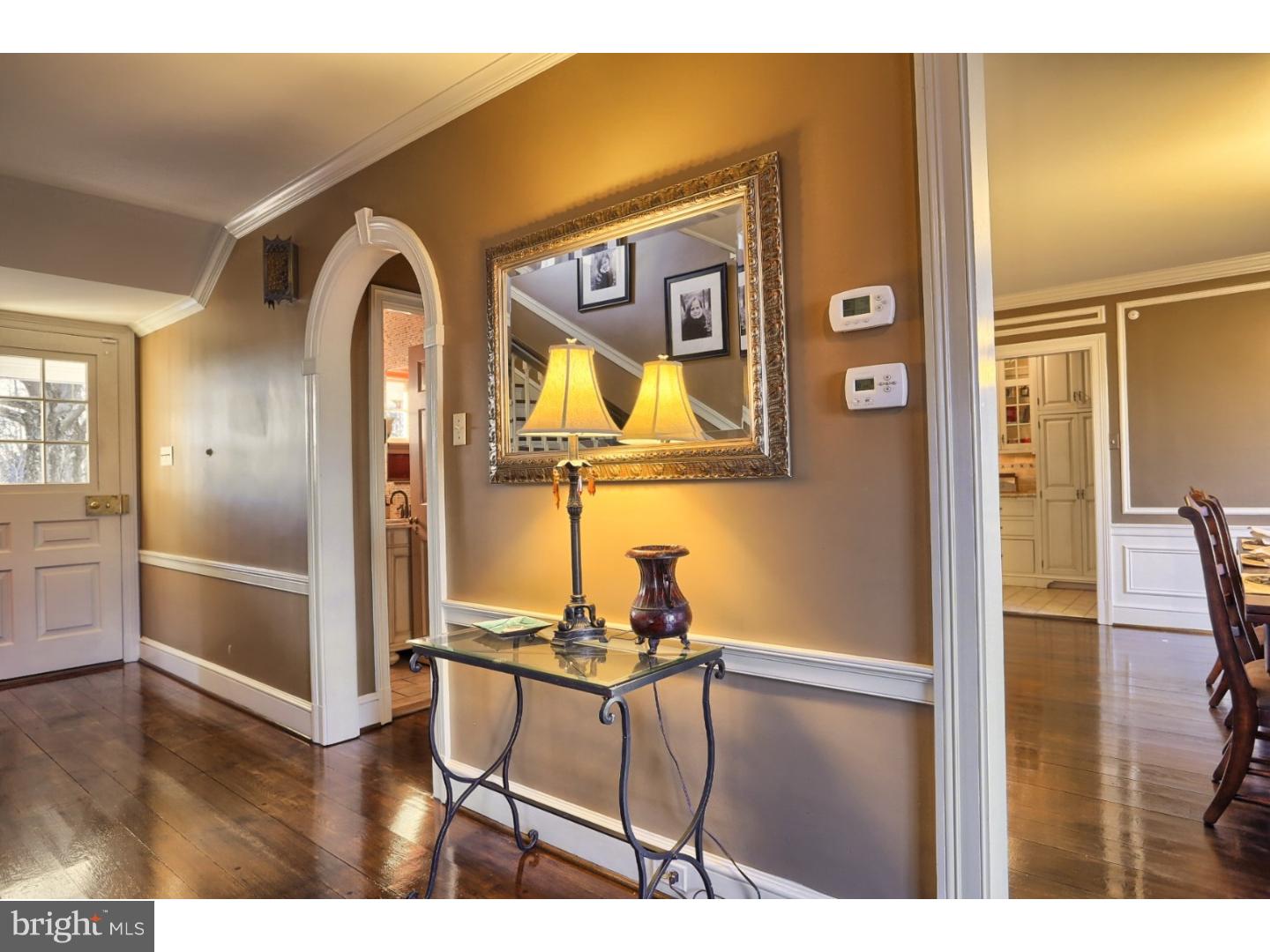 485 Miller Road Sinking Spring, PA 19608 - Photo 4 of 25 Foyer