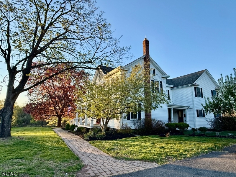 286 Harlingen Road Belle Mead, NJ 08502 - Photo 4 of 45